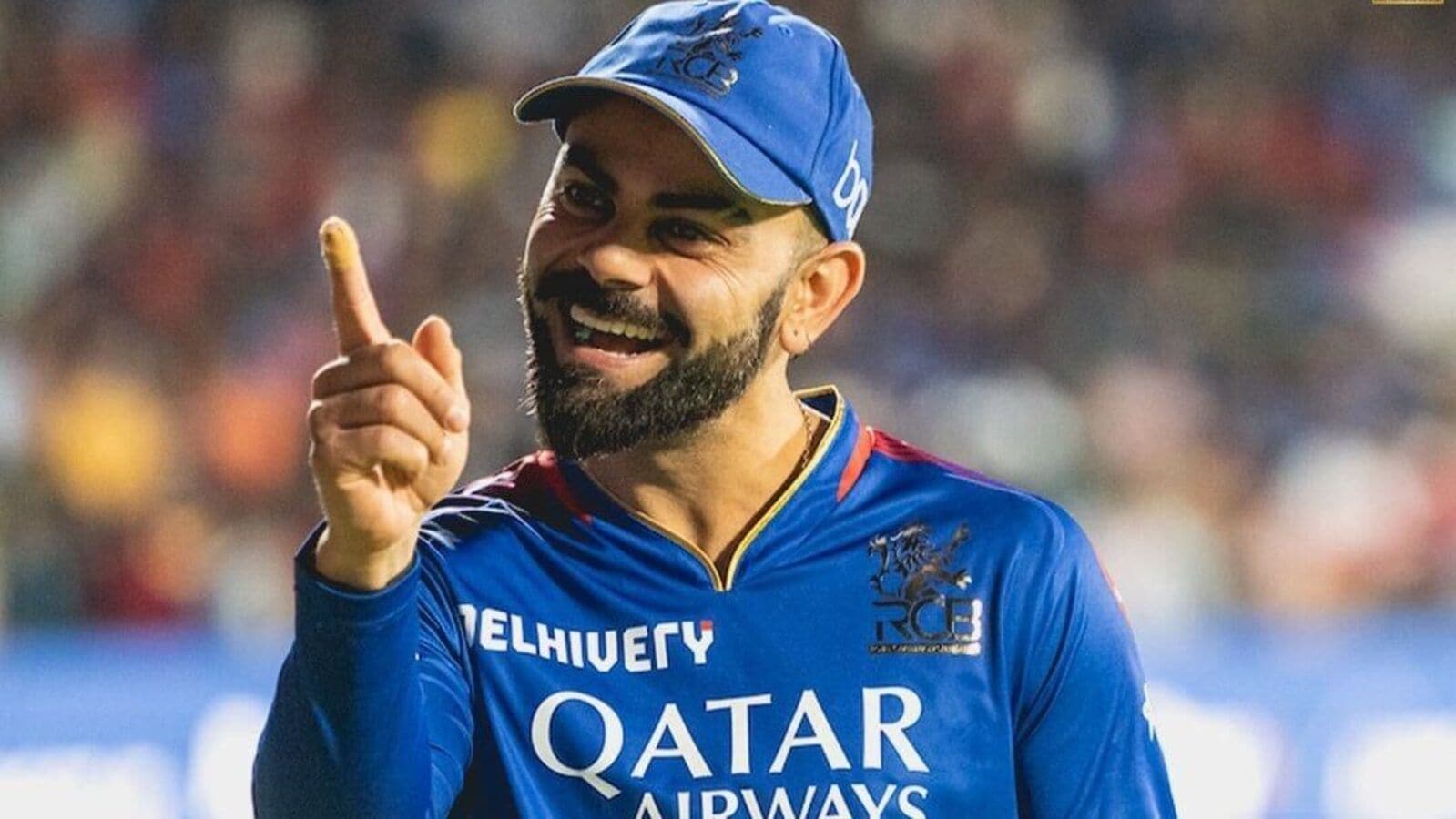 2024 年 11 月 25 日体育新闻今日亮点：IPL 2025 年拍卖：RCB 板球总监谈及 Virat Kohli 的队长职位，称“他发了几条热门短信”